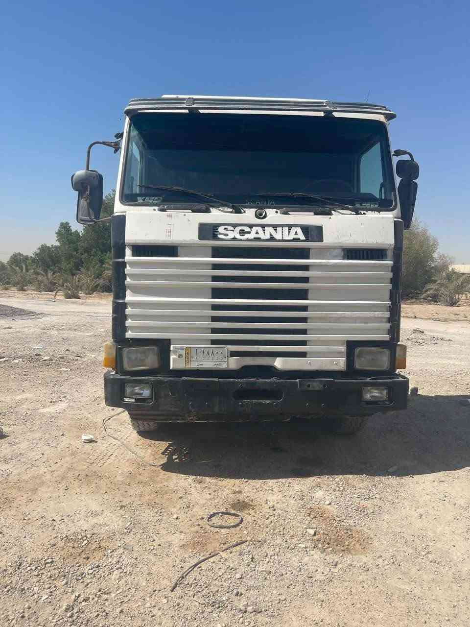 لالسلام عليكم ورحمة الله وبركاته سيارة للبيع موديل 1992 مكينه 6 عدله كير 3*3 تخم تاير مربوطه بل السنويه صهريج 3محور السيارة جاهره ل العمال للستفار الاتصال ع الرقم ***********
