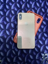آيفون XS • ٢٥٦ • الضهر مكسور
