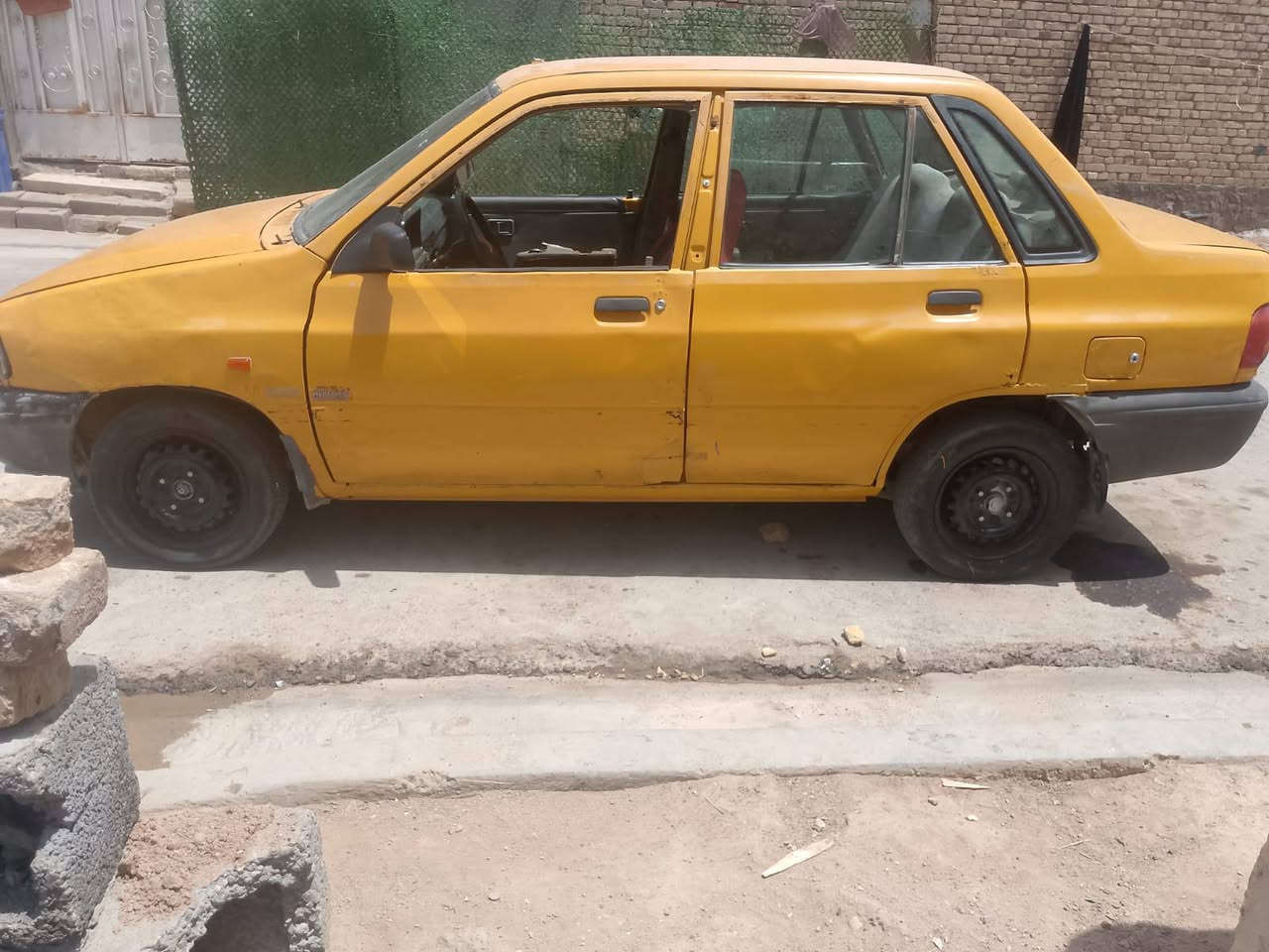 السلام عليكم سايبا البيع نضيفه كير ومكينه جدد مال شغل رقمها الماني راعيها موجود والكشر شوف العين كوم حديد اطلعها بيها وين ماتريد وسعرها بلاش ب8 وبيها مجال الشراي *********** واني مكلف بنشر اتصلوا ع راعيها
