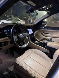 جيب لاريدو موديل 2023 وراد امريكي  فول ماكو شي مابيهه   سعر 28.500$ تو...