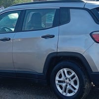 جيب كومباس • ٢٠١٨ • حادث بسيط