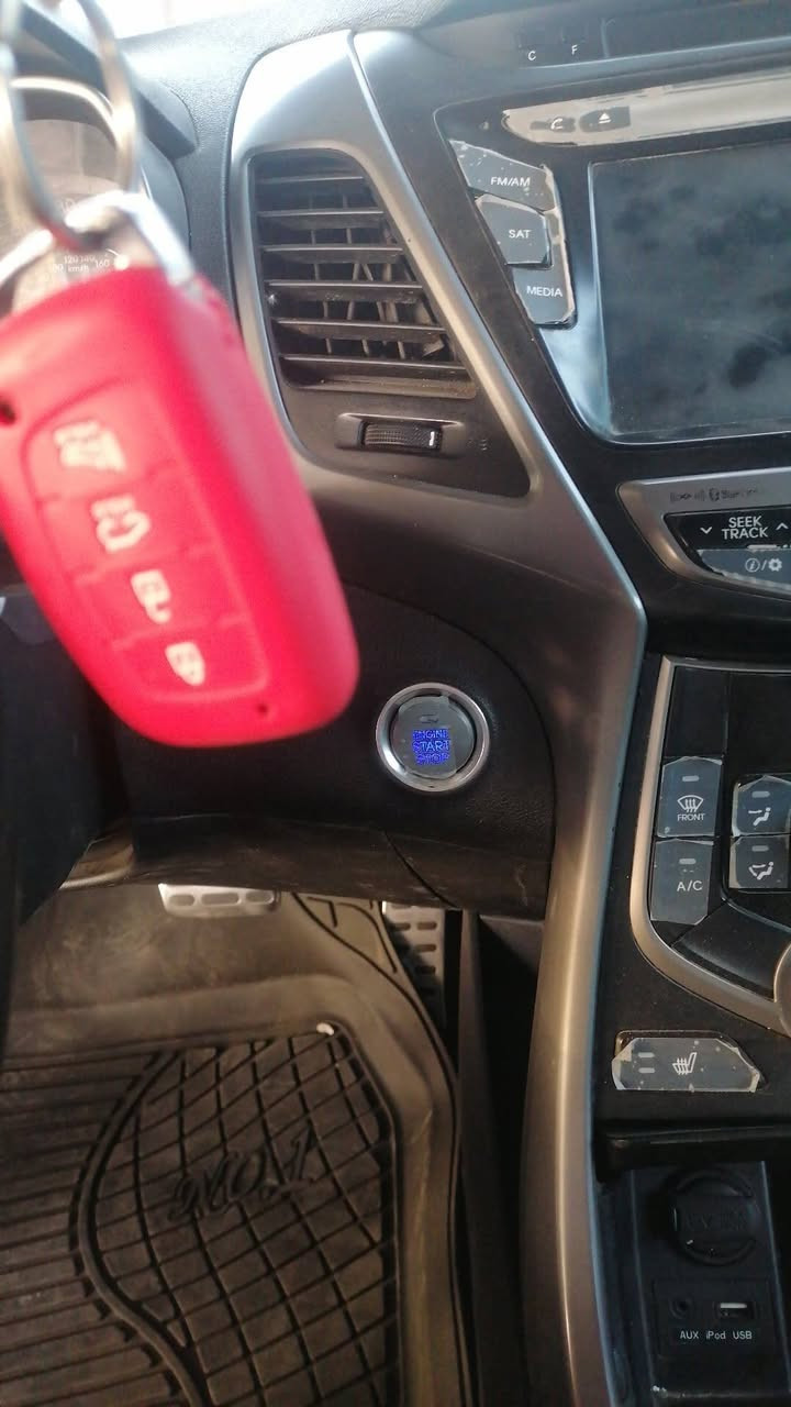 السلام عليكم النترا 2015 سياره فول حداديه تبريد خير من الله سياره بغداد باسمي ثاني  باسمي ثاني يوم التحويل والسعر مناسب 110. ***********
