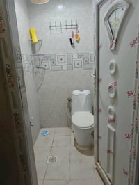 حي النداء شارع قنبر • ٥٠م • غرفة وصالة ومطبخ