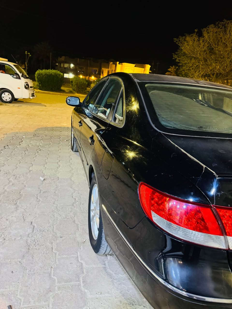 سلام عليكم ازيره للبيع موديل ٢٠٠٩ 
 كامله من كلشي ما بيه اي نقص باسمي رقم اربيل تبريد تتفئ كله شغال حجم المحرك ٢٧٠٠
ما بيه اي نقص بيه جراد مثل ما موضح في الصوره السعر 95وبيه مجال 
الاستفسار ع الرقم *********** الصويرة, واسط
