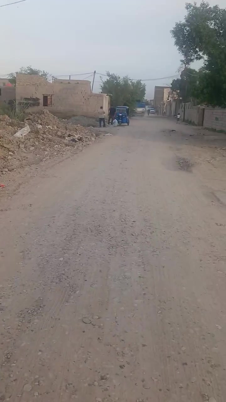 بغداد مدينة الصدر الحميديه القريه بالفرع مال العماره الجديده سند ٢٥
***********
