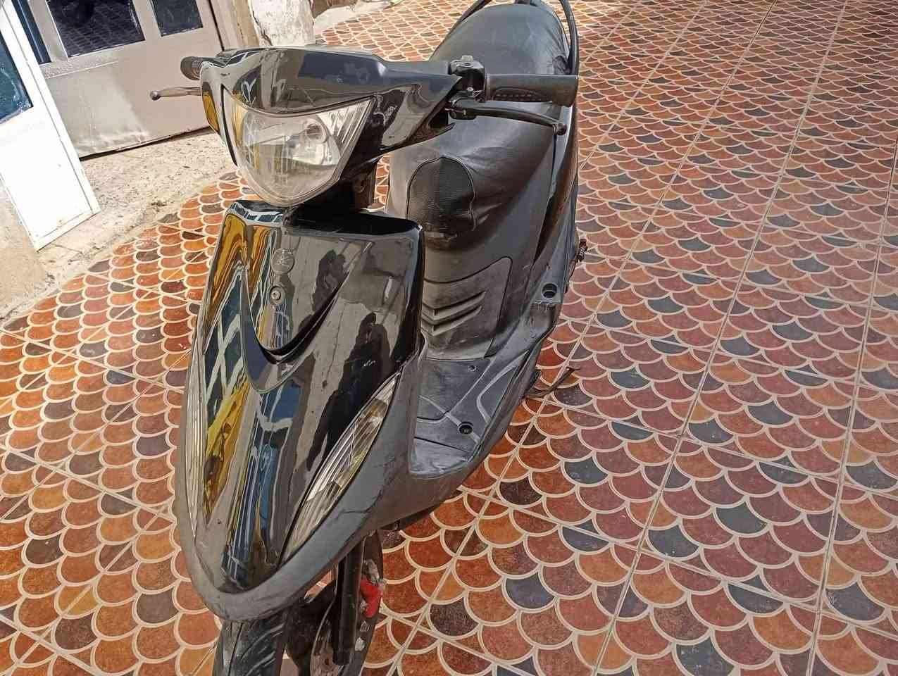 السلام عليكم  🫡 

ماكس  عدله ياباني 🇯🇵 120

دراجه مكفوله محرك  بلادي49  شرط الفحص 
دراجه فوول بلادي مختمه ويه المحرك مكينه ناعمه
كلشي شغال سلف  هندر  كهربائيات كلها شغاله كلشي عل بلاد  

احلا من صور بالف مره 
السعر خاص

العنوان الديوانيه قضاء عفك 
الشراي يتصل ***********
