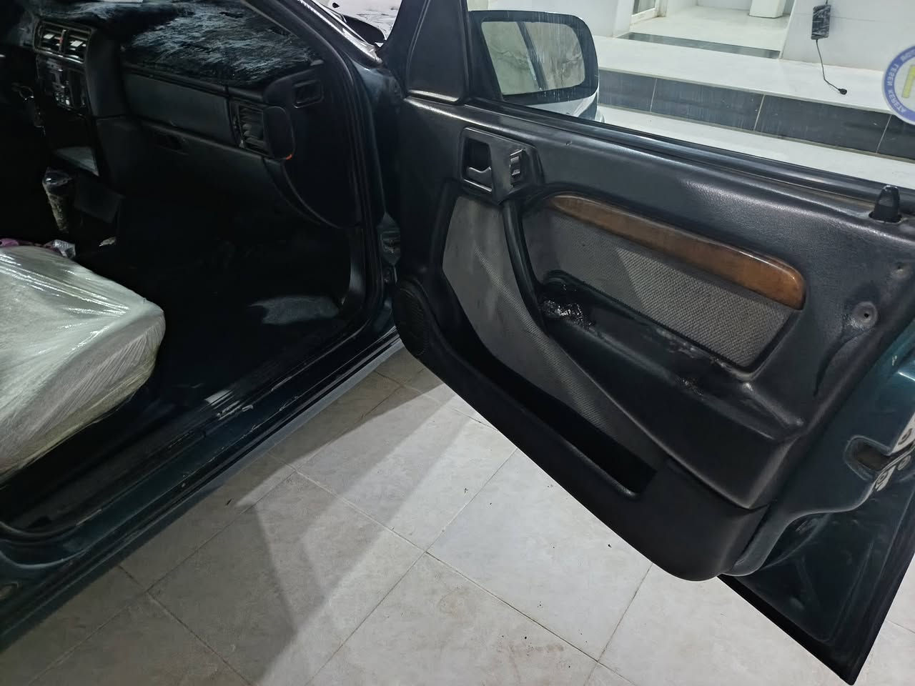 سلام عليكم ورحمة الله وبركاته 
اوبل فكترا 1995 زيتوني رقم سليمانيه
 كير اوتو تبريد اصل فتحة سقف 
 المكينه حجم 20 وارد يابان 
تخم تاير صدر امامي خلي خير من الله 
كهربائيات كلها شغاله سياره جاهزه تحويل 
مباشر مكفوله من الخياس والكص صبغ جماليه 
مكان السياره صلاح الدين قضاء بلد 
رقم الهاتف *********** او *********** 
السعر  (( 63 )) $ بيها مجال قليل حك الجيه 
السياره بالحقيقه احلا من الصور
