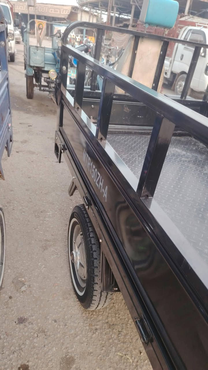 سلام عليكم ستوته للبيع مديل 23 رقم ابيض مداور ثاني يوم مكاني مشخاب ***********
