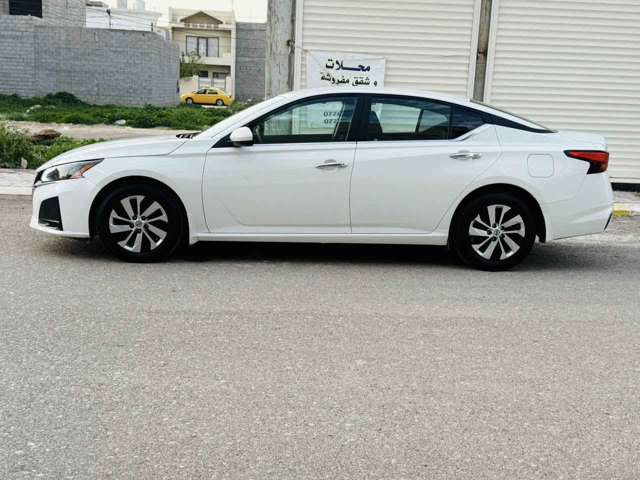 سلام عليكم اخوان للبيع فقط
نيسان التيما 2023 بجم كبس
مواصفات
رادار امامي وجانبي ورادار خلفي
تشغل عن بعد
كير ومحرك ابشرط
ترقيم جديد بسمي
شرط وكاله وتحويل
جاملغ خلفي صبغ وباب بلاد 
صور ضرر وسونر مرفق
ايرباك فقط برده 
سعر 163 وبي مجال بسيط
ديالى خانقين
***********
