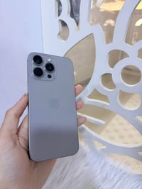 آيفون ١٥ برو ماكس • ٢٥٦ • بطارية ٨٧٪