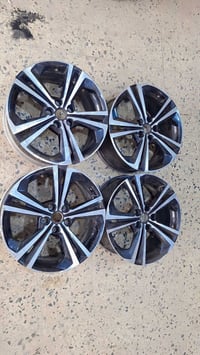 نيسان • اصلي • مقاس ١٨