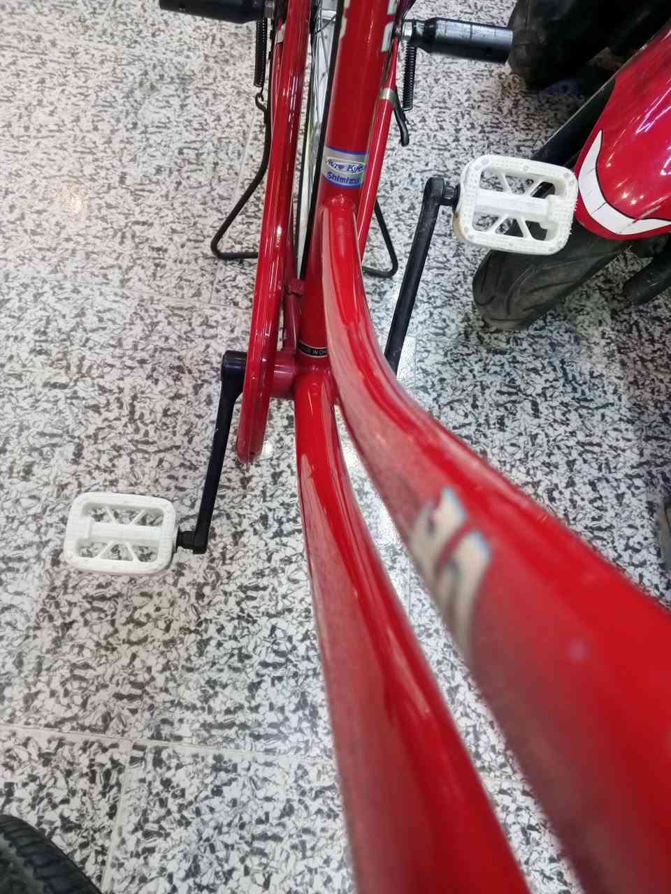 البايسكل للبيع السعر خاص المكان بلعماره


**إذا كنت صاحب هذا الإعلان وتريد حذفه لأي سبب، رجاءا أرسل رسالة إلى الدعم الفني**