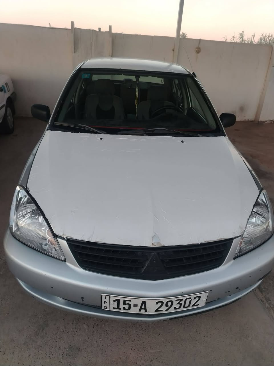 لانسر موديل 2004مصبوغه عام كير محرك كفاله عامه تدفئه تبريد كلها جاهزة كهربائيات لياتات امامي خلفي كلها جاهزة صدر امامي خلفي كلها جاهزة تايرات جديد السعر 65وبيها مجال للاتصال على الرقم التالي ***********/***********
