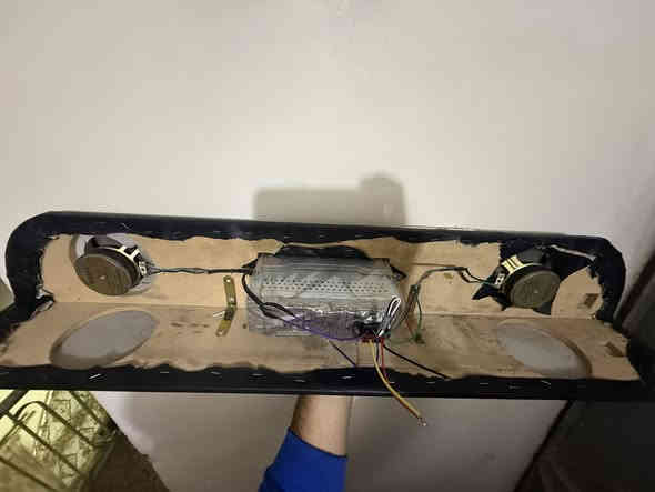 مسجل حلو شغال يشتغل عل ريموت وكامل >.         ٢٥ ألف + علامة تكسي.> 5 الف   
سبير عدد (2) نص عمر ويل اصلي بلادي سعر ٥٠ 

مكاني بغداد زعفرانية  /. ***********
