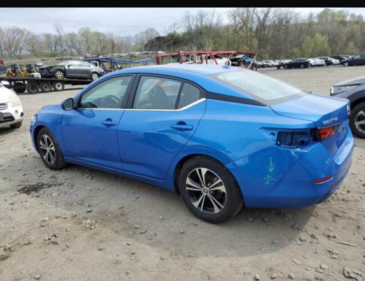 نيسان سنترا 23 بدون ارباك بيهه جاملغ عكس السايق ماشيه 11 الف فئه sv  السعر 160  رقم بغداد تحويل مباشر.                   ‭   0782 365 0914‬ بغداد, العراق
