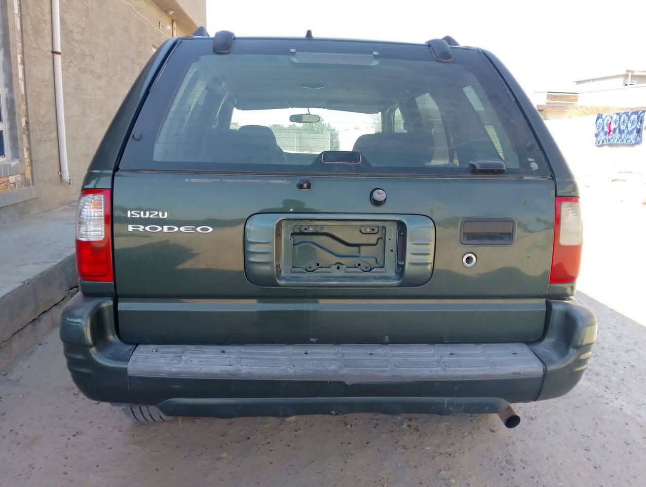 ازوزه رديو 2004 للبيع ***********
