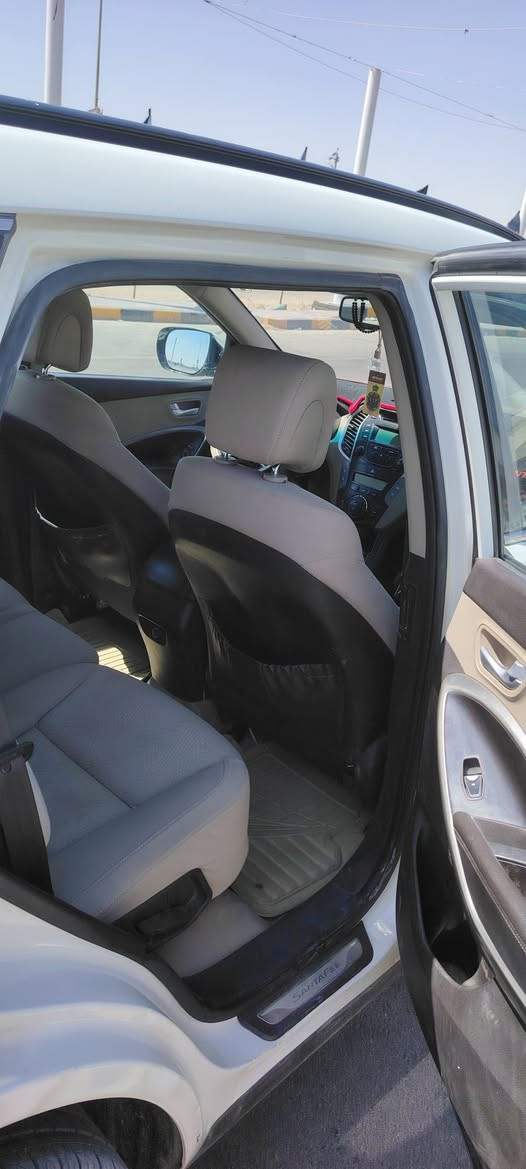 السلام عليكم
سنتافي 14 بيه باب خفليه ربع الباب صبغ وكفاله عامه سياره محرك 2400 4 سلندر 
رقم اربيل دولي وباقي جاهزه مكاني نجف 

*********** النجف, العراق
