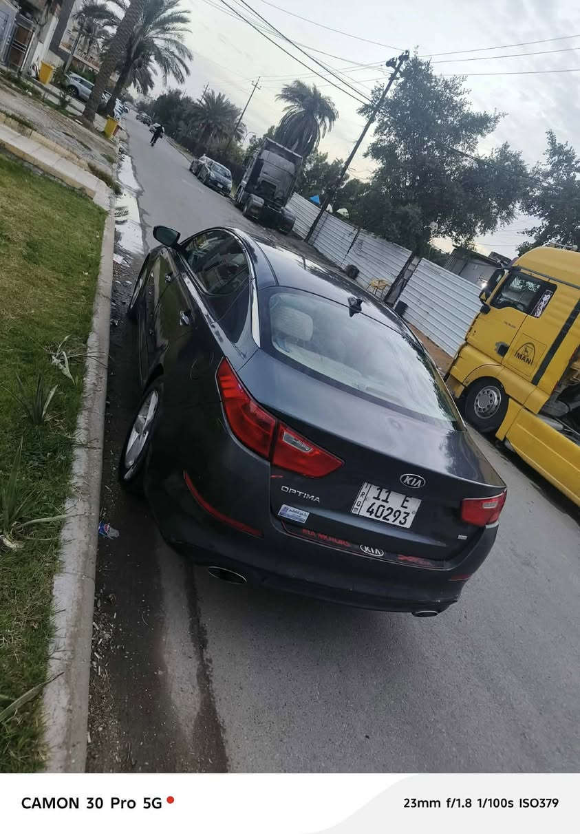 السلام عليكم

اوبتما ١٥
Gdi
2400
سياره خير من الله 
محرك جديد كير جديد صدر امامي خلفي جديد وارد السياره قبغ صندوق ودعمايه خلفيه 
بدون ايرباك 
تحكم ستيرن شاشه اندرويد اصيله كار بلي 
السياره بيها شخوط بل باب الخلفي 
وبيها طخه بل خشم مال جمالغ اليسره 
سياره الشاهد الله تخبل
112$ و بيها مجال


**إذا كنت صاحب هذا الإعلان وتريد حذفه لأي سبب، رجاءا أرسل رسالة إلى الدعم الفني**