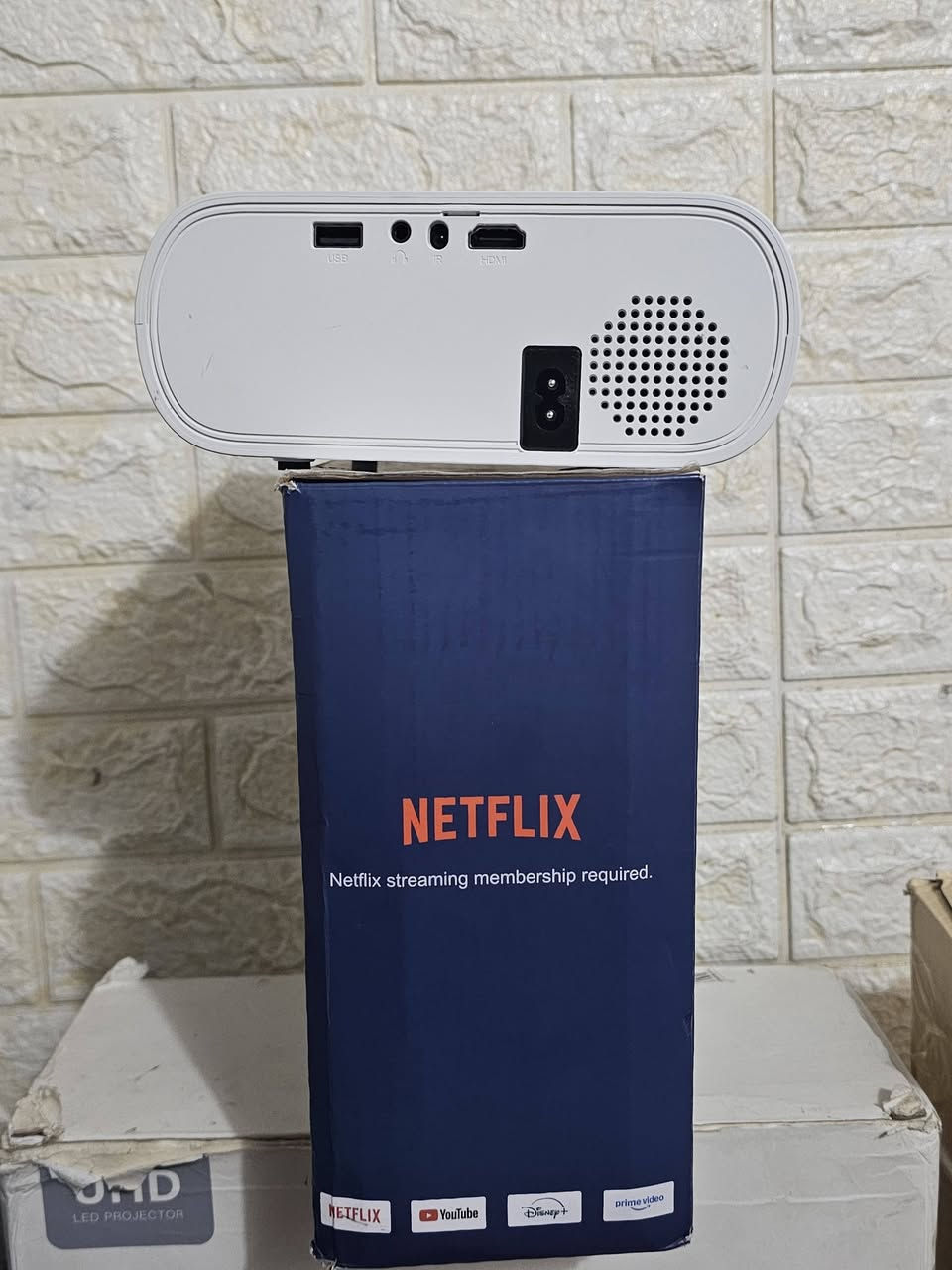 داتاشوو شرکە ZOOMCAT ، واحد من افضل شرکات ل کل العالم ، لتصنع داتاشو🌍💯
داتاشوو مارکە عالمیە ZOOMCAT 🌍
نسخە  ZOOMCAT C10N
نسخە { C10N } 💣
دقە فول فول ، }{ 500ansi }{ و }{ 20 الف لومنس }{😍💣
 دقە نهاریە فول ☀💡، 
اندروید تیفي سمارت فول 

 اندروید 13 🛜🪐 📥

دقە فول نهاریە 🏟🎬 }{ HDR 10 }{ 😍

 لونە حقیقیە و حیە 🎬🏟 

بیها سماعە ستریو ، صوتە کلش عالیە و قویە و کلش واضحە🎧📢
جدید غیر مستخدمە 💯
سمارت فول ، وایفاي و بلوتوث 🛜📴
جدآ یفید لتدریس و داتاشویات مارکە ZOOMCAT هوە افضل نوعیات ل بدیل تیفي ، نوعیە فول 💣
⬇⬇⬇ 
للعلم : کل نوعیات داتاشو ما یتحمل الجهاز بلي مثل بلي 4 او بلي 5 و اکس بوکس ، بس شرکە zoomcat جدآ جدآ قویە ل بلي و العاب 🎮🎮 💯
نوعیە راقیە و سعرە مناسبە جدآ ل هاي مواصفاتە عالیە 💰


**إذا كنت صاحب هذا الإعلان وتريد حذفه لأي سبب، رجاءا أرسل رسالة إلى الدعم الفني**