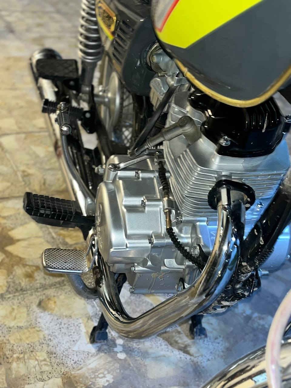 دراجة ايراني للبيع
موديل 2025
مكاني كركوك شركة طارق
الدراجة مرقمة
الخاص مفتوح


**إذا كنت صاحب هذا الإعلان وتريد حذفه لأي سبب، رجاءا أرسل رسالة إلى الدعم الفني**