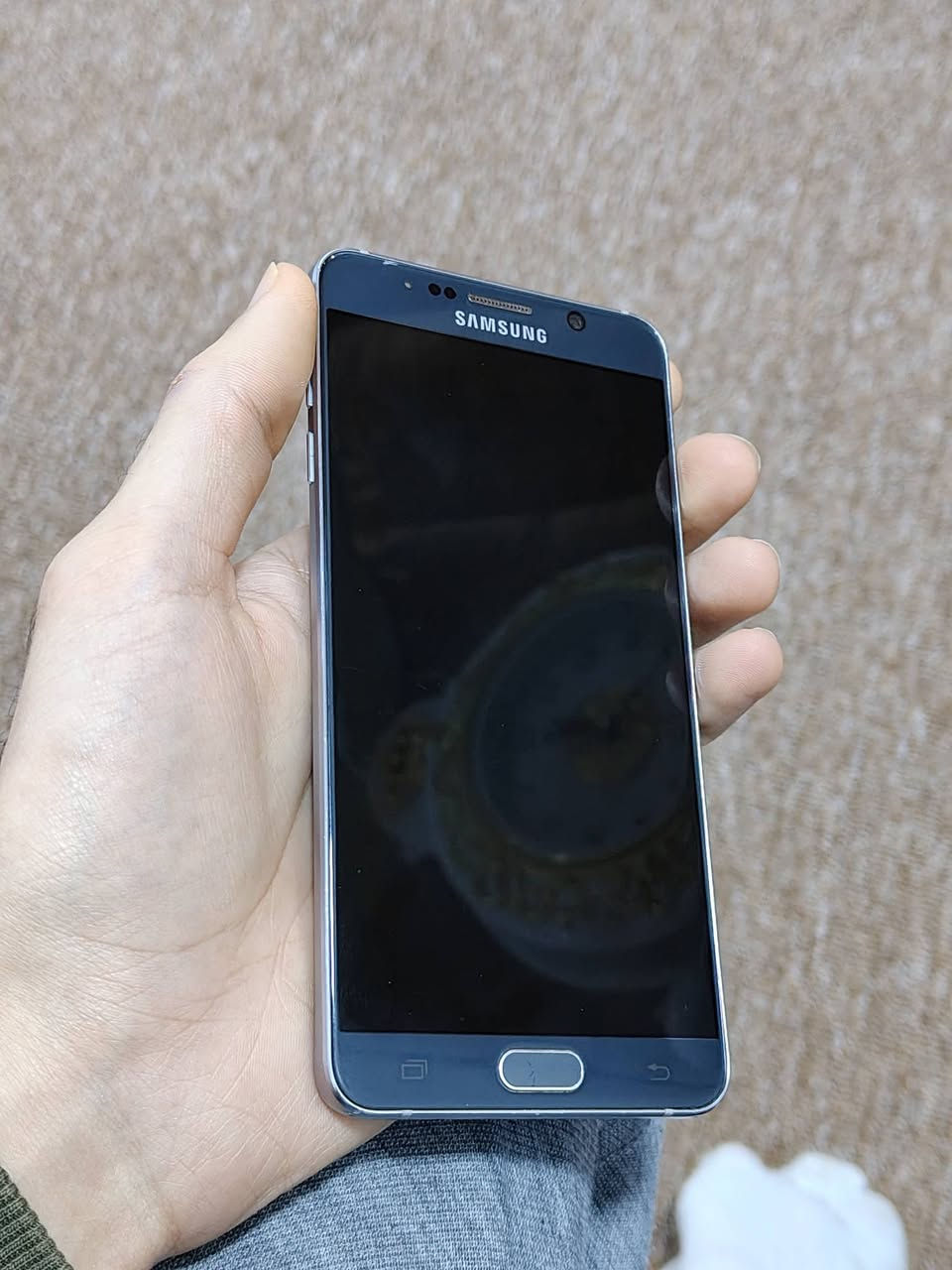 نوت 5 نضيف كلش وبلادي مابي اي مشكلة بطاريتة طبيعية 
مكاني البصرة ماعندي توصيل تواصل واتساب سعر 150  ***********
