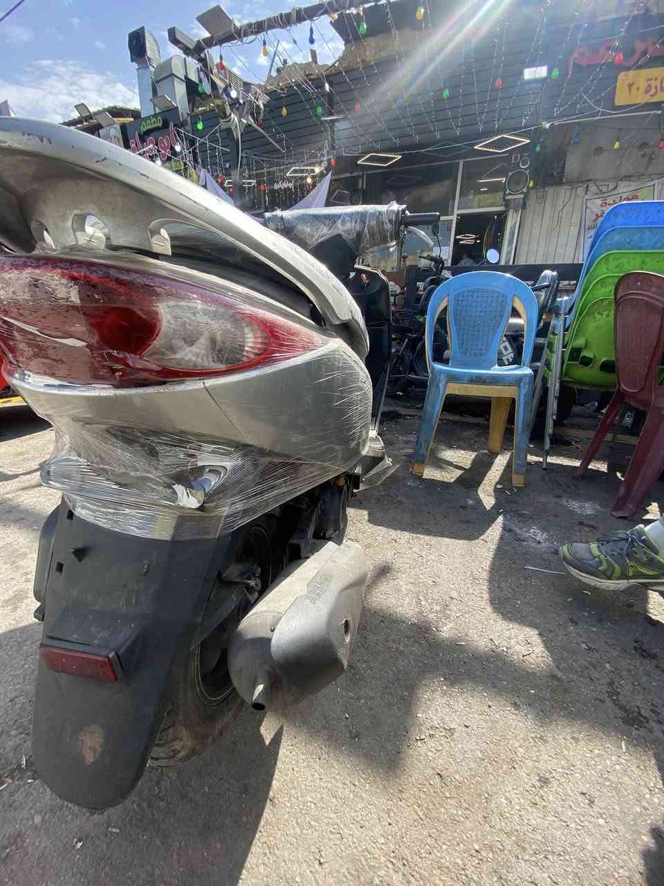 دراجه بريز دراجه خير من الله نكره سلف شوكت ما تجين نكره  مكينه مكفوله دراجه يحتاجله غسل بس كهرباياته كله شغاله سعر خاص ***********
