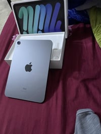 آيباد ميني ٦ • حالة وكالة • بطارية ٨٥%