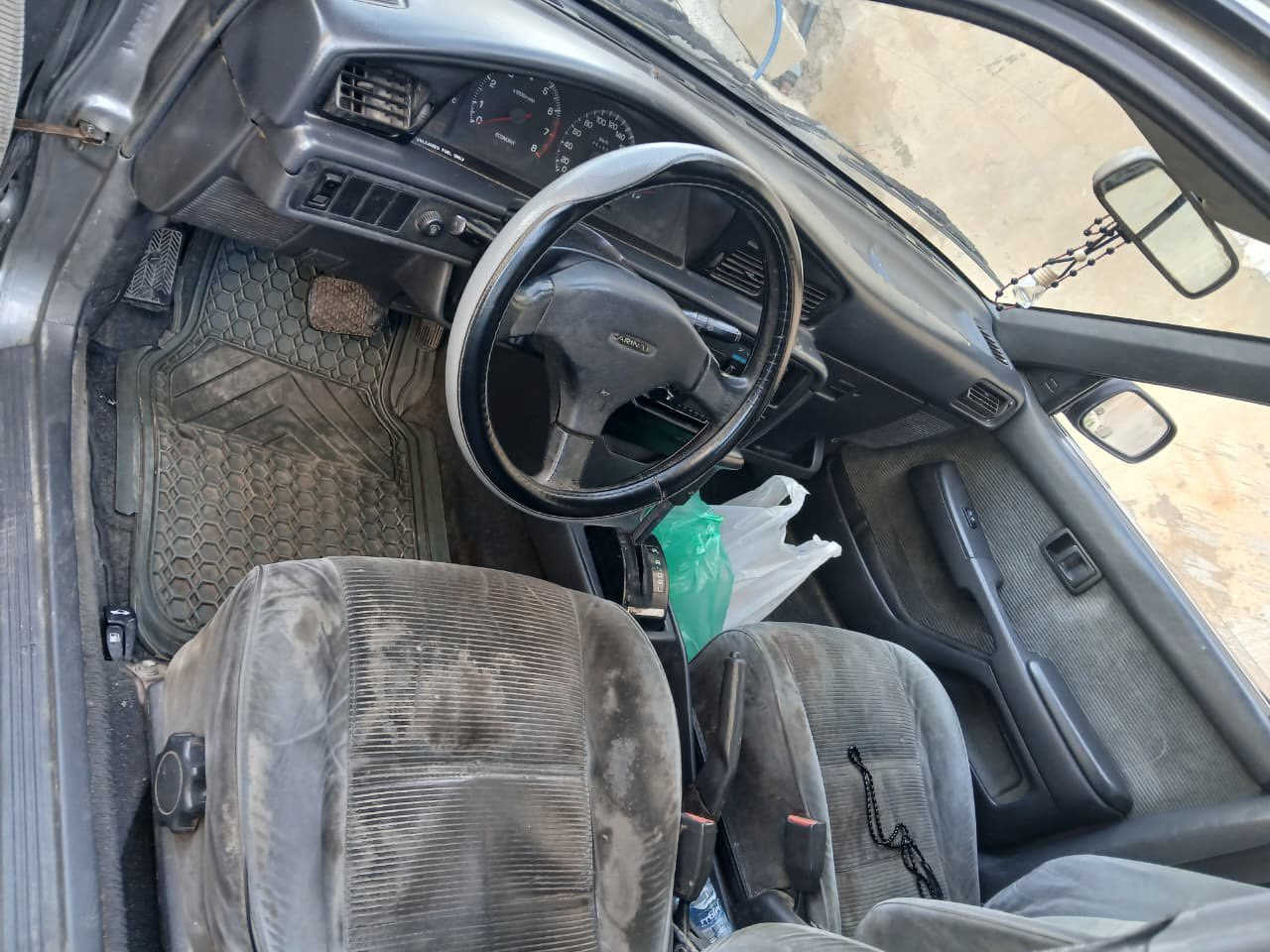 تويوتا كرينا ٢ ال ٨٩ 
موتير فتيس ميكانيك كيان جداد بطارية جديدي داخليه جديدي مكيف شغال قفل مركزي مسجلي بينعمل صك بيع اتوماتيك هيدروليك 
71331473
حارة صيدا


**إذا كنت صاحب هذا الإعلان وتريد حذفه لأي سبب، رجاءا أرسل رسالة إلى الدعم الفني**