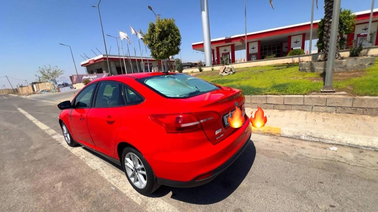 سلام عليكم 
فورد فوكس للبيع
موديل2017
محرك4 سلندر 20
مواصفات تثبيت سرعة تحكم استيرن
كامرة گير اوتو 4جام اوتو
سستم صوت synic
ضرر قطعتين بونيد وجامرلخ بدون دواخل بدون ايرباك
گير محرك بشرط تحويل بشرط 
بيها دفتر بنزين
سعر 88
مكان السيارة كركوك 
للاستفسار ***********
