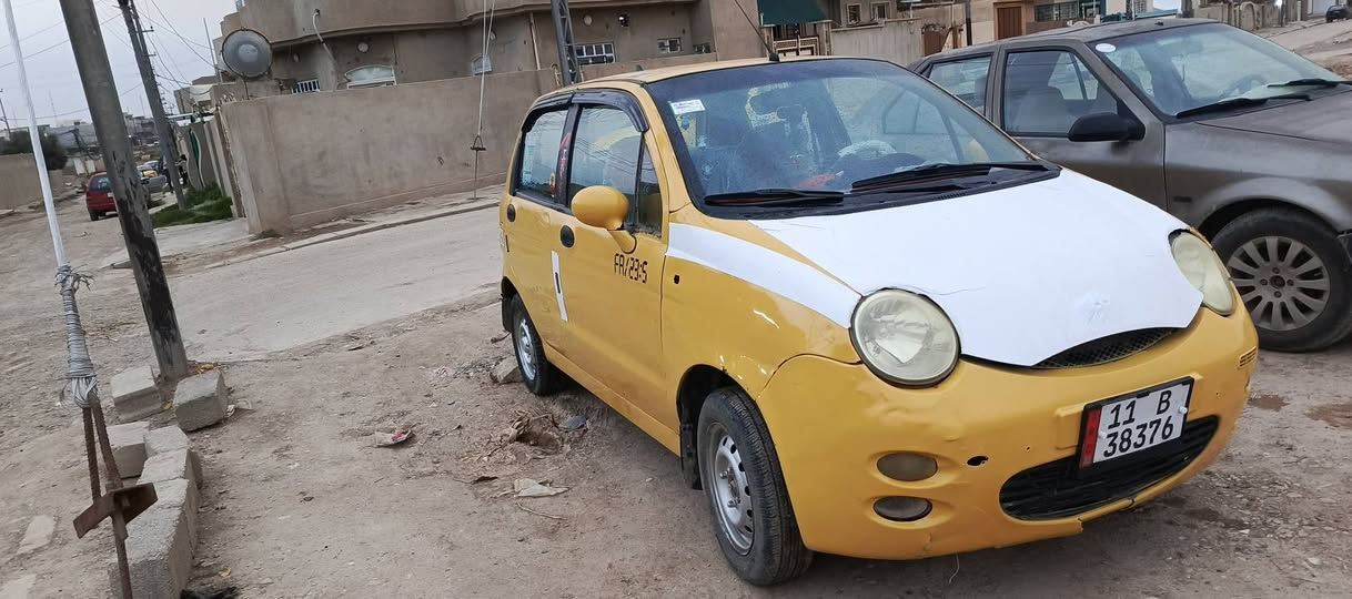 كوكو 2012
كير ومحرك شرط 
رقم بغداد مسطره الجديد 
مصبوغه دواير ودوسات 
صاحبها الشرعي بحي الشيماء موصل 
مشروع وطني صاحبه يريد يحول بس
طخم جديد سياره جاهزه كبل للشارع 
هيئه وغرامات صفر 
السعر 29 رقم المبايل ***********
