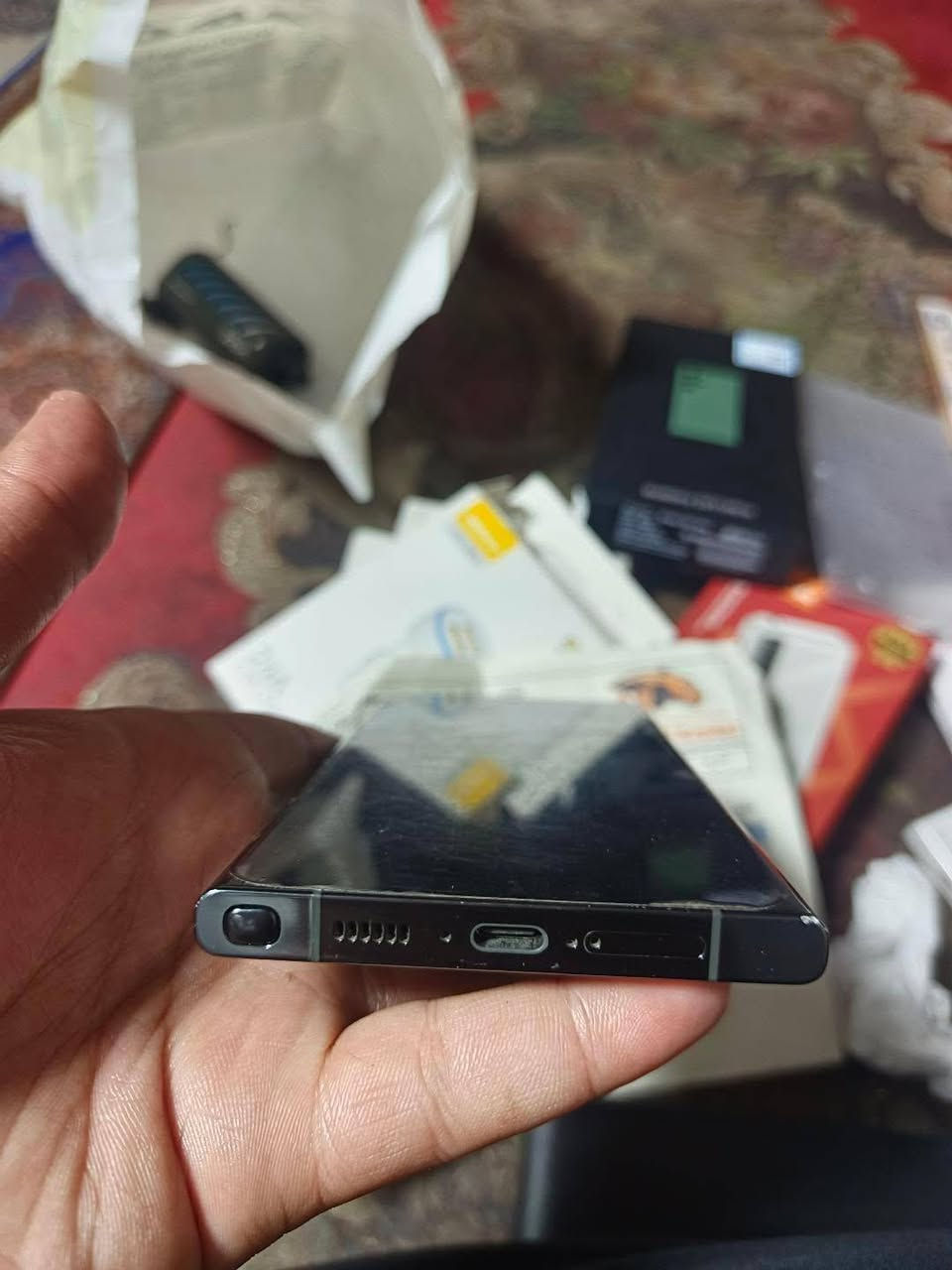 سلام عليكم s23 الترا
256 GB 
غراضه كامله 
سعره 550
صارلي 4 اشهر من اخذته 
***********
