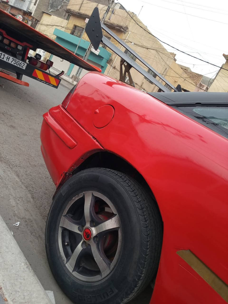 سلام عليكم اوبل كاليبرا موديل ١٩٩١
العنوان بغداد 
مكينه وكير جديد 
صدر امامي ٧٠/١٠٠
مكينه ٢٠٠٠ 
سياره بيه تبريد بس ميشتغل بواري وكمبريسر وراديتر موجودات 
سياره شاهد الله عليه شغل وروح وين متريد ما عليه شي 
بس عندك لايرفلو يرادله تعيار واني ما وديه لاي شخص 
شراي يتفضل بروح موتاكم خلي تعليق حلو ولاتكسر بل حاجه اخوكم واكع بضرف تحياتي الكم 
***********
ملاحضه سياره مطلوبه ٣٥٠ الف مقطوع من سعر سياره تحويل شوكت متريد موجود مشروع وطني
