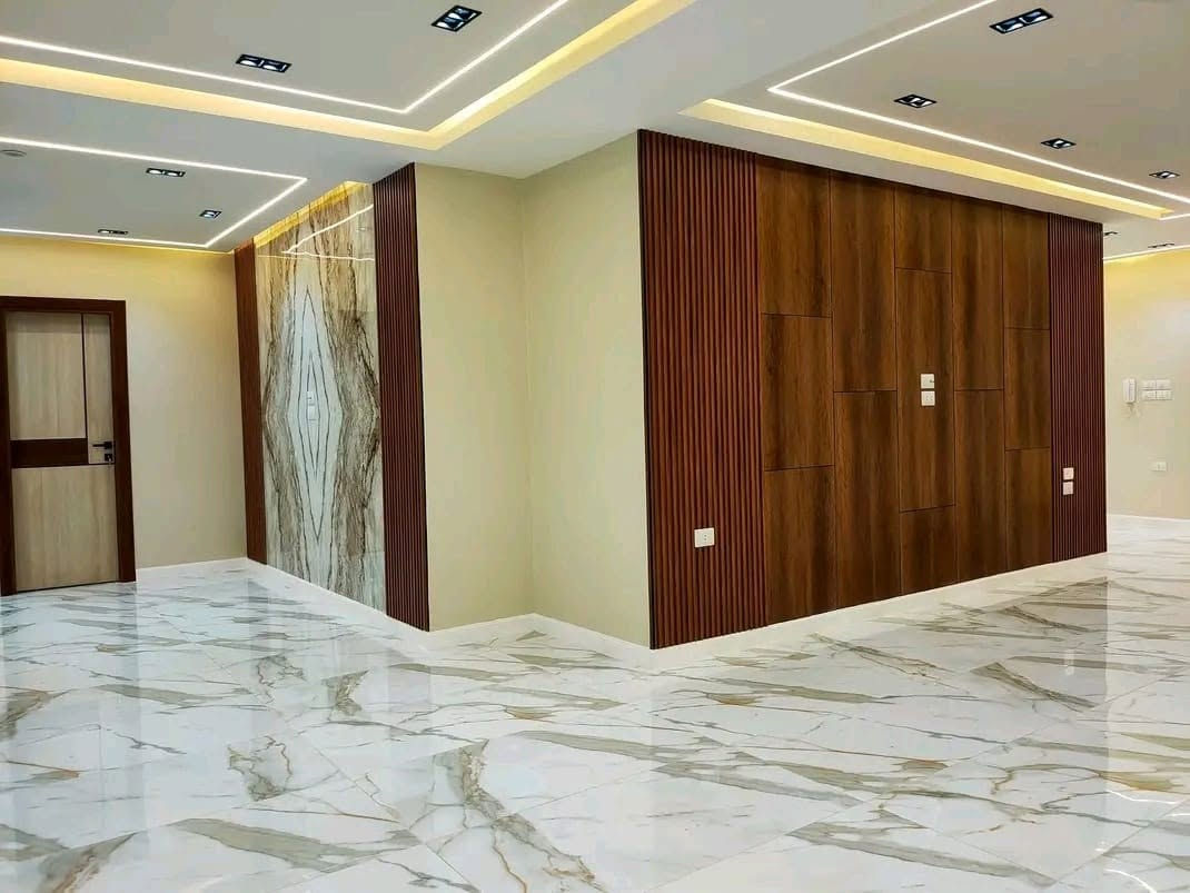 الفخامة لها عنوان واحد.. مكتب ديكورات الفتلاوي 🏠
لأن منزلك هو مرآة ذوقك، نحن في مكتب ديكورات الفتلاوي نضع بين يديك خبرة سنوات في فن الديكور والجبس بورد. نجمع بين دقة التنفيذ وحداثة التصميم لنخلق لك فضاءً يليق بك.
• خدماتنا تشمل:
• تنفيذ أحدث ديكورات الجبس بورد (أسقف، جدران، مكتبات شاشات).
• تصاميم "مودرن" و "كلاسيك" بلمسات فنية فريدة.
• حلول ذكية لتوزيع الإضاءة المخفية والسبوت لايت.
• دقة متناهية في التشطيب وتسليم في الموعد.
📍 مكتب ديكورات الفتلاوي: حيث يجتمع الإبداع بالإتقان.
📞 للاستفسار والحجز: [***********]📞
💬 مراسلتنا مباشرة عبر الواتساب: [ديكورات الفتلاوي]
