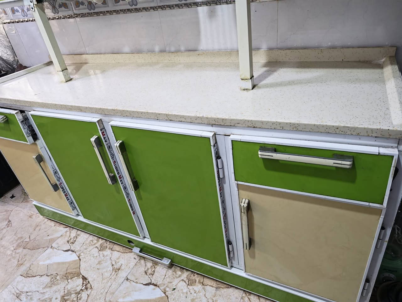 كاونتر للبيع سعر 225 / القبله


**إذا كنت صاحب هذا الإعلان وتريد حذفه لأي سبب، رجاءا أرسل رسالة إلى الدعم الفني**