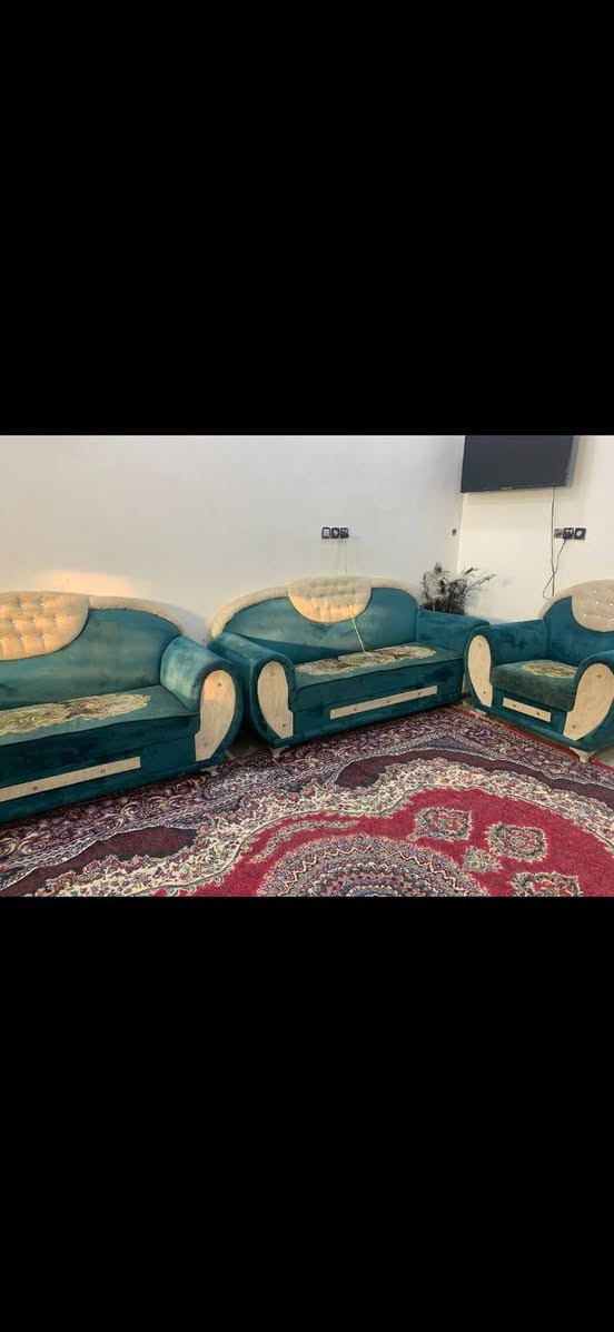 طخم قنفات تركي للبيع المكان رفاعي الرقم *********** السعر ٤٥٠
