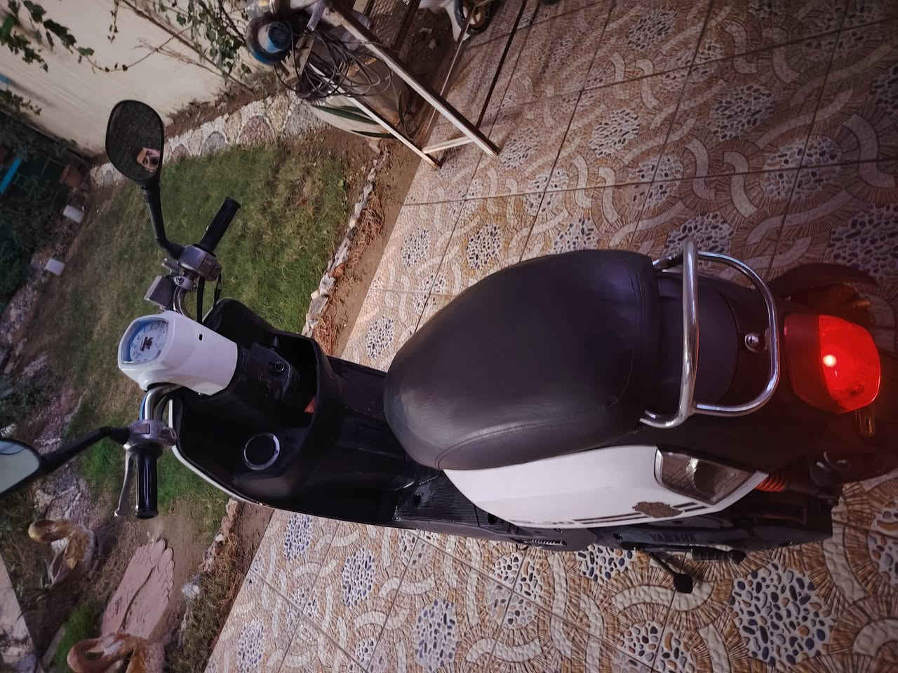 السلام عليكم للبيع ماكس بوليسي دراجه نضيفه جدا كل نقص مابيه قبل شهرين ماخذه عنوان حله خلف مدينه حمورابي ***********
