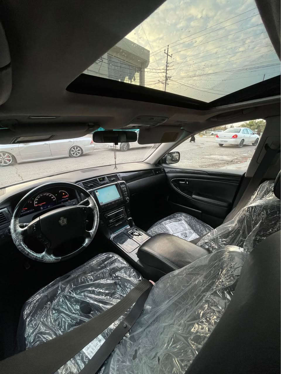 Mashla lamale Hamo laya 

شاهينه 

موس موس

2007
184
گير مه كينه 
به شرتي فيته ر
مواصفات
سلايت 
كوشن جلد 
 كوشن كاره با
3  دوگمه
سوكان فوليوم 
تحديد سرعه 
تبريد مه ركه زي 
تايو ويل دنگه ستيل
شوين هه لبجه تازه
سعر73$ مه جاليكي برايانه 
***********
*********** دار بنديهكان, السليمانية
