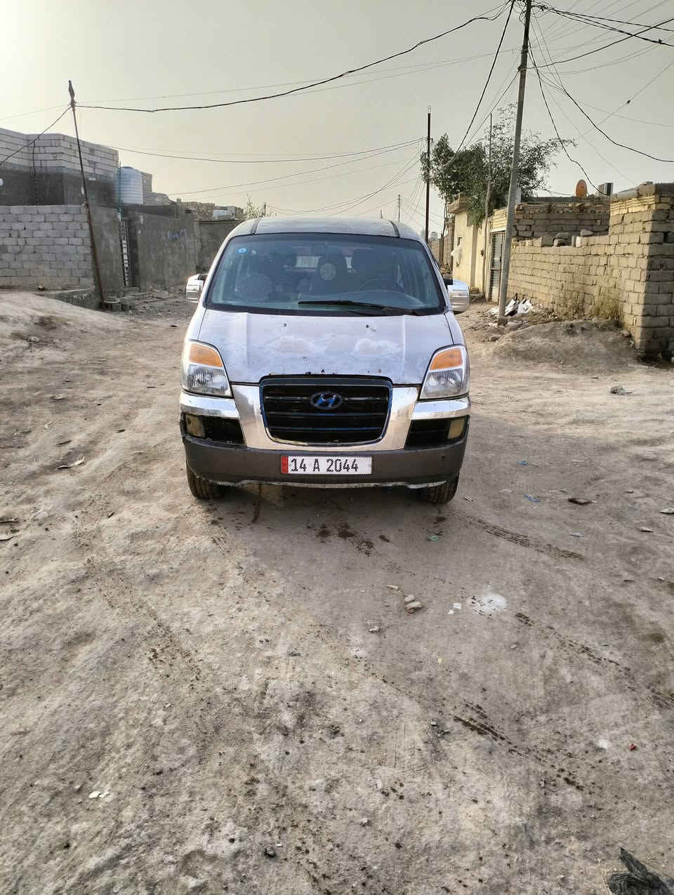 السلام عليكم  للبيع ستاركس 2007 رقم انكليزي باسمنه سنويه لغايه 2030 السعر 68 وبيهه مجال مكان الناصريه مركز رقم تلفون ***********
