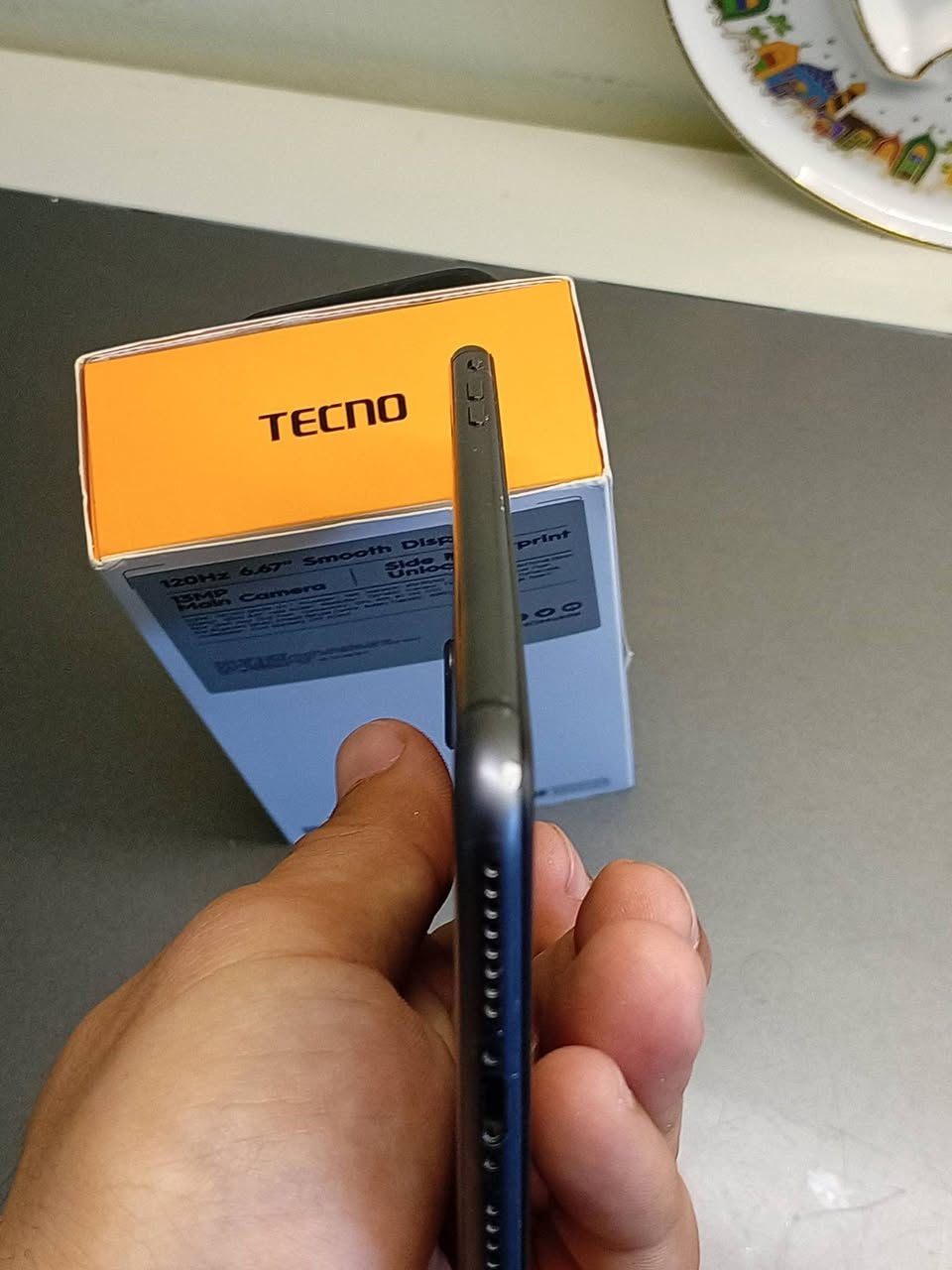 السلام عليكم
ايفون 8plus
الذاكرة 256
البطارية ٦٩ (تحتاج تبديل)
بصمة اصبع الجهاز جدا نضيف نضافة ١٠٠/١٠٠

ملاحظة /الجهاز بي ايكلود تكدر تسوي تخطي او إضافة شريحة الكترونيه

حاليا جهاز طافي بسبب بطاريه هابطة تحتاج تبديل+تخطي
العنوان  بغداد حي العامل
قيم واخذ

جماعة ال٥٠ الف لحد يعلق


**إذا كنت صاحب هذا الإعلان وتريد حذفه لأي سبب، رجاءا أرسل رسالة إلى الدعم الفني**