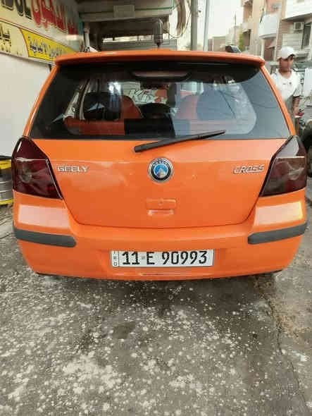 السلام عليكم جيلي أم كي كروز 2013سياره جديده صدر جديد وكهربيات كلها شغاله البنيد وقبق جنطه صبغ أثر جراد 
سعرها 48مجال بسيط مكانها بغداد رقم الهاتف *********** بغداد
