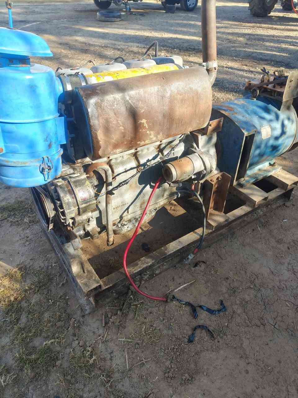 للبيع دويز اربعه سلندر توليد 75 كي في مكفول لاصرف ولا بخار للاتصال ***********
