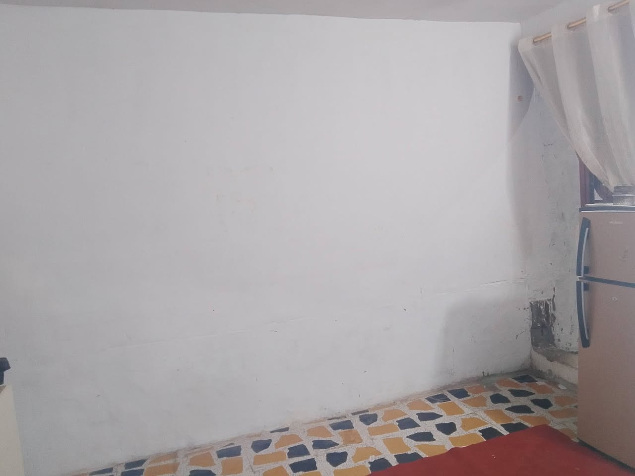 بيت للبيع طابو صرف ١٥٠ متر  المواجهة ٩ تحتوي على ساحة واستقبال ومطبخ وصالة وغرفتين نوم وصحيات اثنين وغرفة نوم بالطابق الثاني والسقف صب كونكريت السعر ٩٠ مليون قفل
المكان كربلاء ناحية العطيشي  للتواصل ***********
