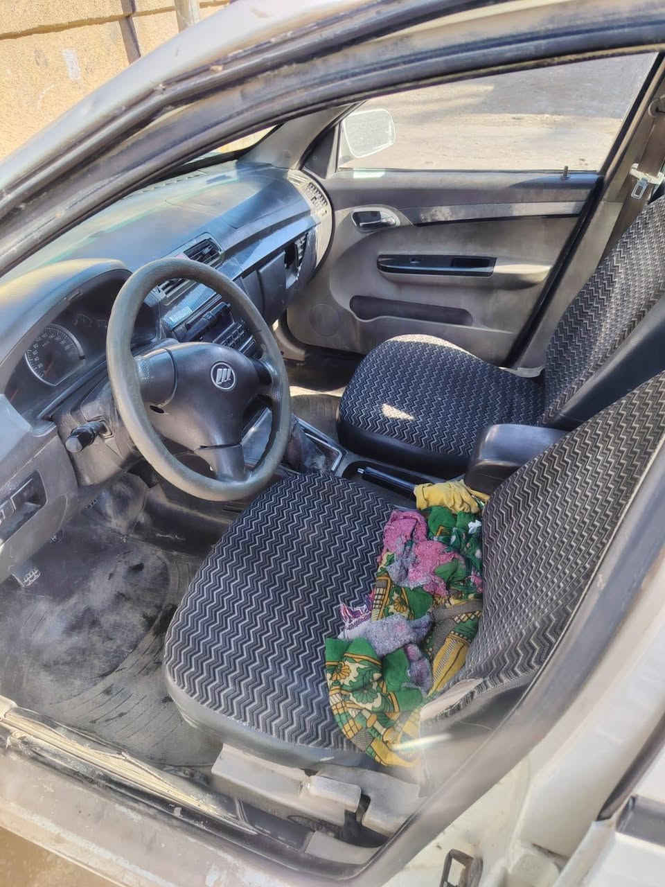 ليفان 520 بغداد
عنوان ديالى خان بني سعد 
السعر30اوبي مجال
***********
