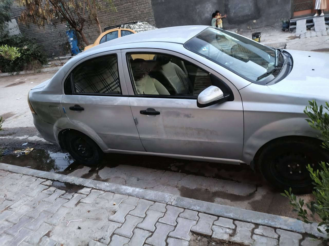 سلام عليكم افيو 13 محرك 1600,/ كير تماتيك سياره جاهزه بيها جراد  وحلوه رقم مثنئ بسمي سعر 65 سفستار علا رقم
حادث جاملغ خلفي رك جنطه فقط 
 مكاني كربلاء ***********بيع وامراوس
