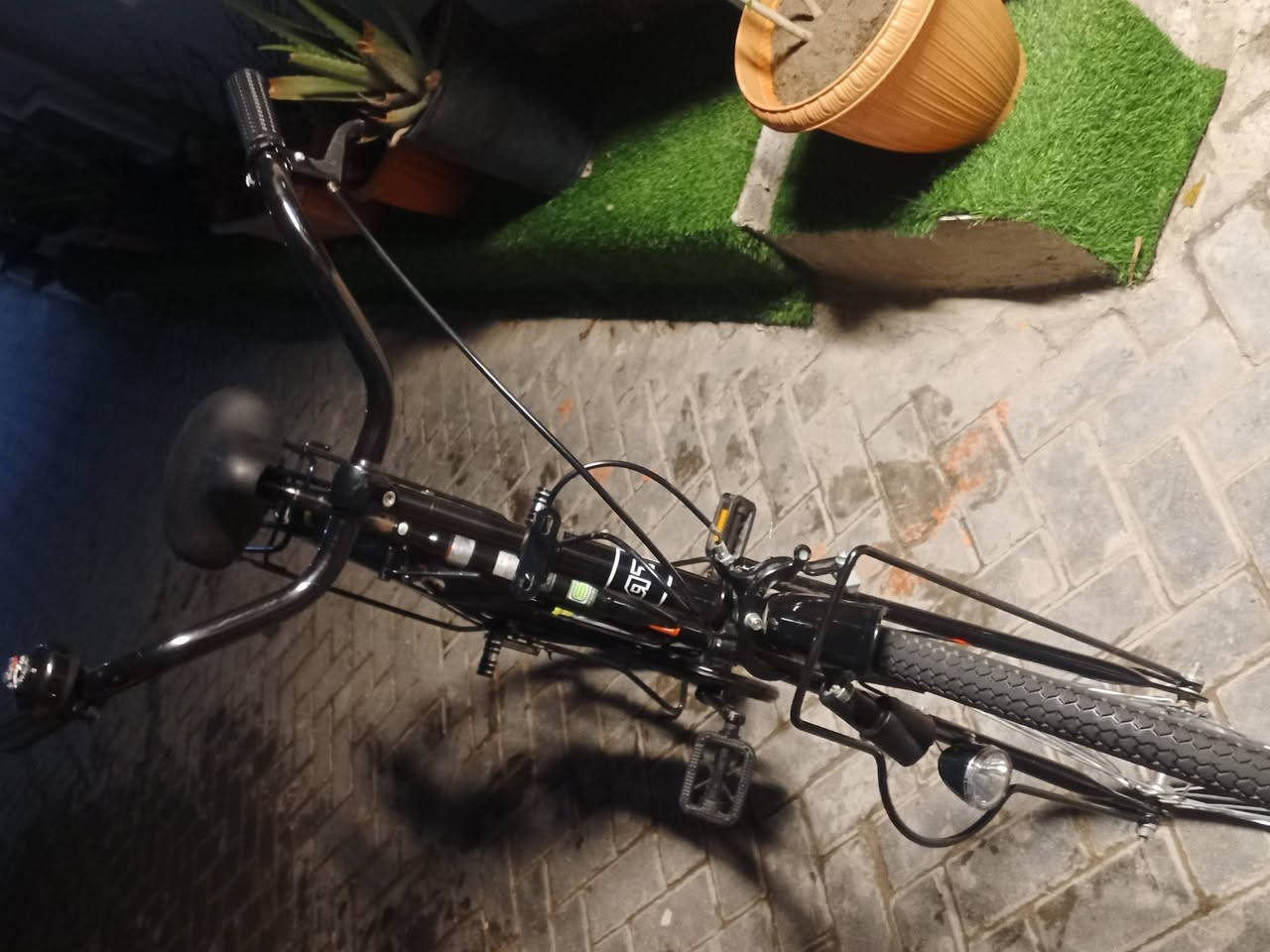 سلام عليكم باسكل للبيع مكان مدينه الصدر باسكل نضيف مابي اي تبديل سعر 130وبي مجال بسيط اي  استفسار على هاذ رقم 
*********** واتساب
