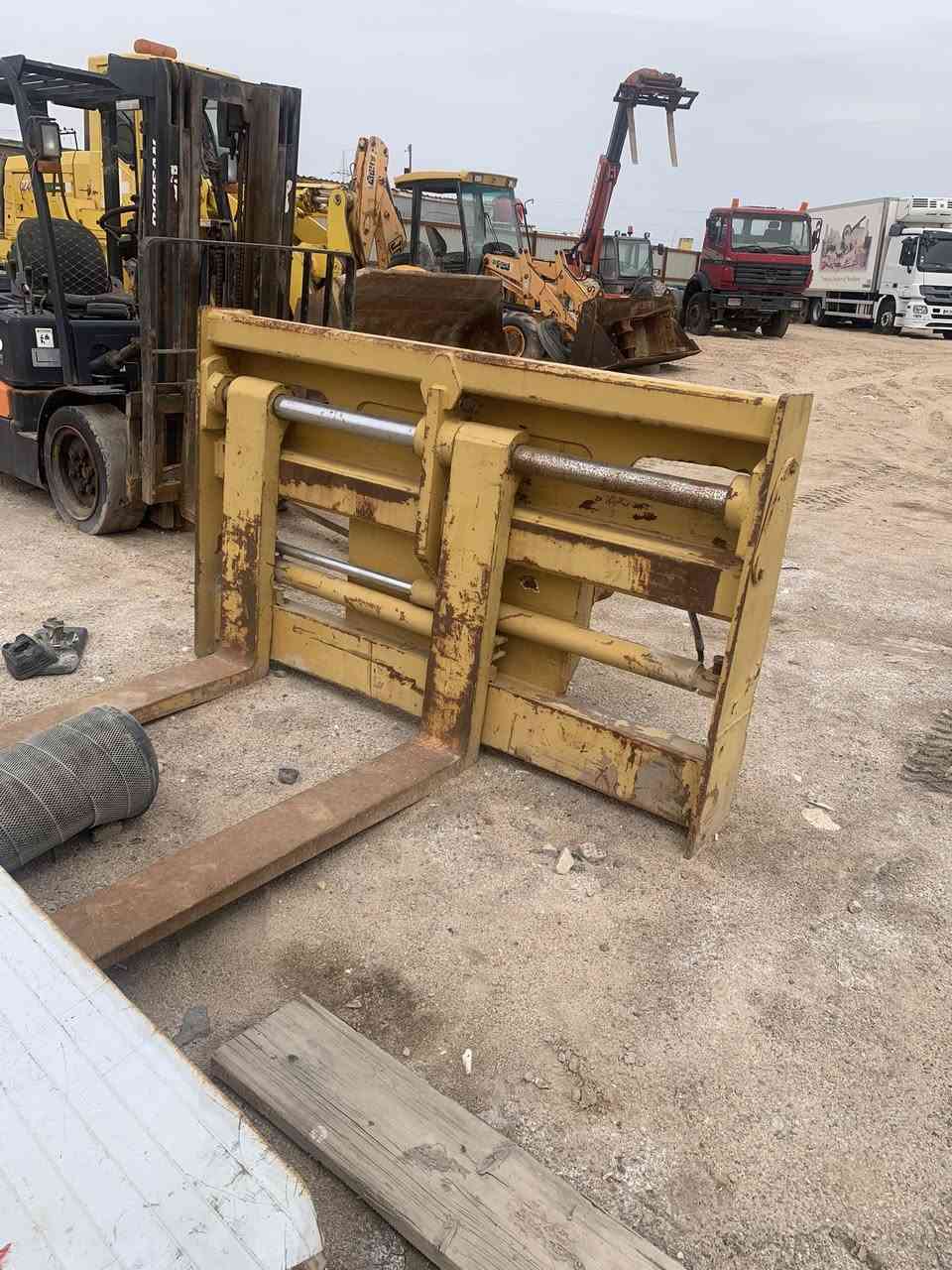 شوكيات شفلات للبيع العنوان البصره معارض الزبير ***********
