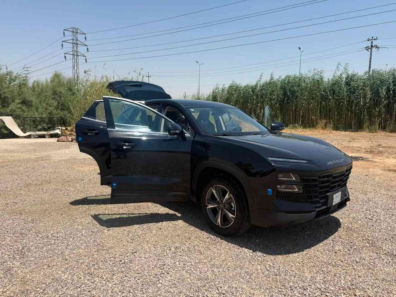 جيتور داشينك كومفورت ٢٠٢٦ 
زيرو ع وضع الشركة
ضمان وكاله هارلم
يرقم بغداد
اللون اسود 
٤ جام اوتو عند الاطفاء
تبريد قطعتين
تحكمات مقود جهتين 
شاشة ديجيتل 
كاميرا خلفية 
اشاير بالمري
كشنات رياضية
خمس احزمة امان
صرفية ممتازة 
دخول ذكي وتشغيل ذكي و تشغيل عن بعد
اضاءة امامية وخلفية LED
ويل ١٨ انج
وبسعر ممتاز
صاحب السيارة ‭***********‬       ***********
‭
