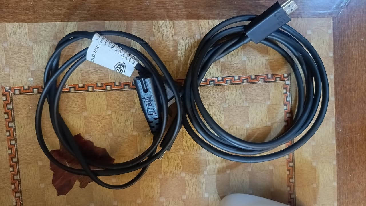 اكسبوكس سريس اس 512 للبيع
ملحقاته كامله واير طاقه و واير HDMI وكورتون والجيس

الجويستك الاصليه مالته 
مع الUBS الحديد يصير اغلى من العادي 
الجهاز لك ستيكر لا مفتوح ولا مصلح ولا داخل صيانه 
اصدار 2025 
صار 8 اشهر من اخذته بالباكيت اني فتحته بايدي 
سبب البيع سادس و ماعندي وقت العب بي والا الجهاز كلش متونس عليه و لوما السادس ما افكر ابيعه 
الجهاز بي كيم باس نص شهر تقريبا 

السعر 430 وبي مجال للطيبين 
العنوان / الانبار / الفلوجه / حي الشرطه 
متواجد على الخاص 
واتساب ***********
