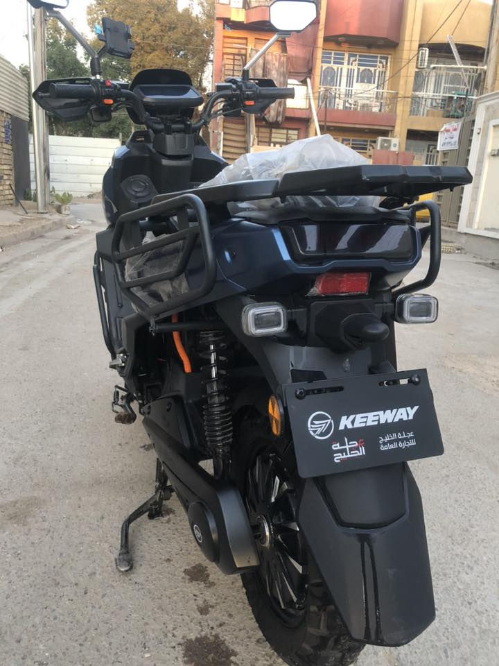 للبيع نضافه فول
الدراجه 6 بطاريه
الملف 3000
 السرعه 70
الشحنه الوحده تمشيك اكثر من k90
السعر 950 وبيها مجال بسيط
***********
