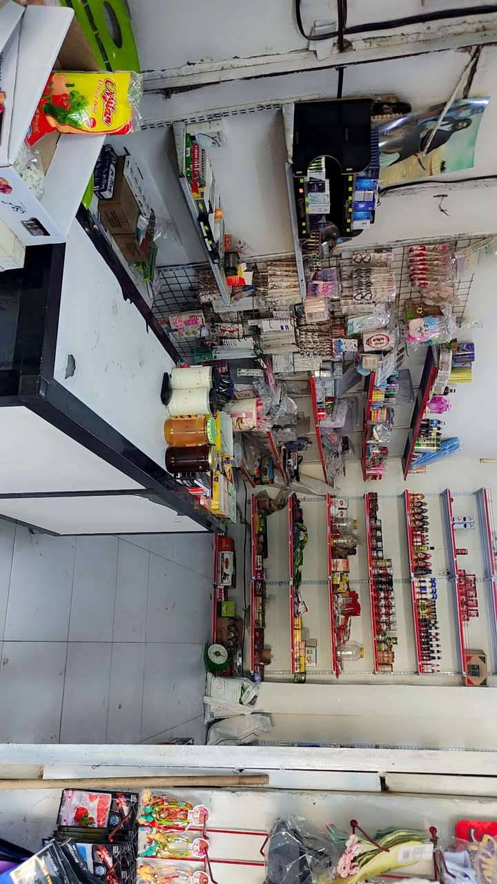 اســـــــــــــواق كامل للبيع مكــــــــــــــــــانه #الحســـــــــينيه مسقط قرب مدارس كرم العرب وعائشه على الشارع العام


**إذا كنت صاحب هذا الإعلان وتريد حذفه لأي سبب، رجاءا أرسل رسالة إلى الدعم الفني**